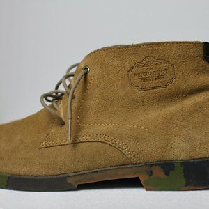 Burro Chukka Boots - Size 10 Men's
